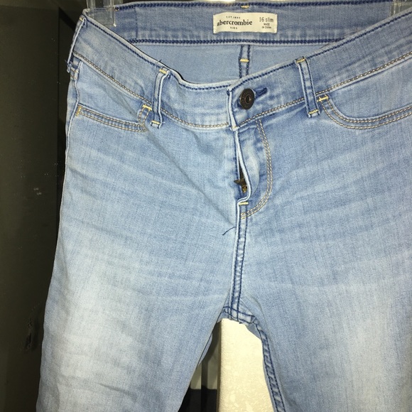 A&f jeans - Picture 2 of 3